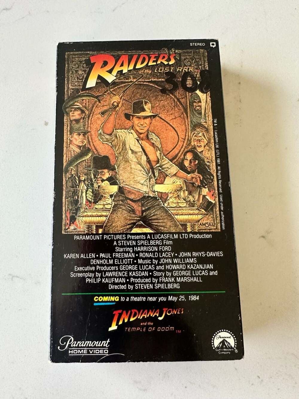 Raiders of the Lost Ark Paramount Home Video VHS Tape (1981)